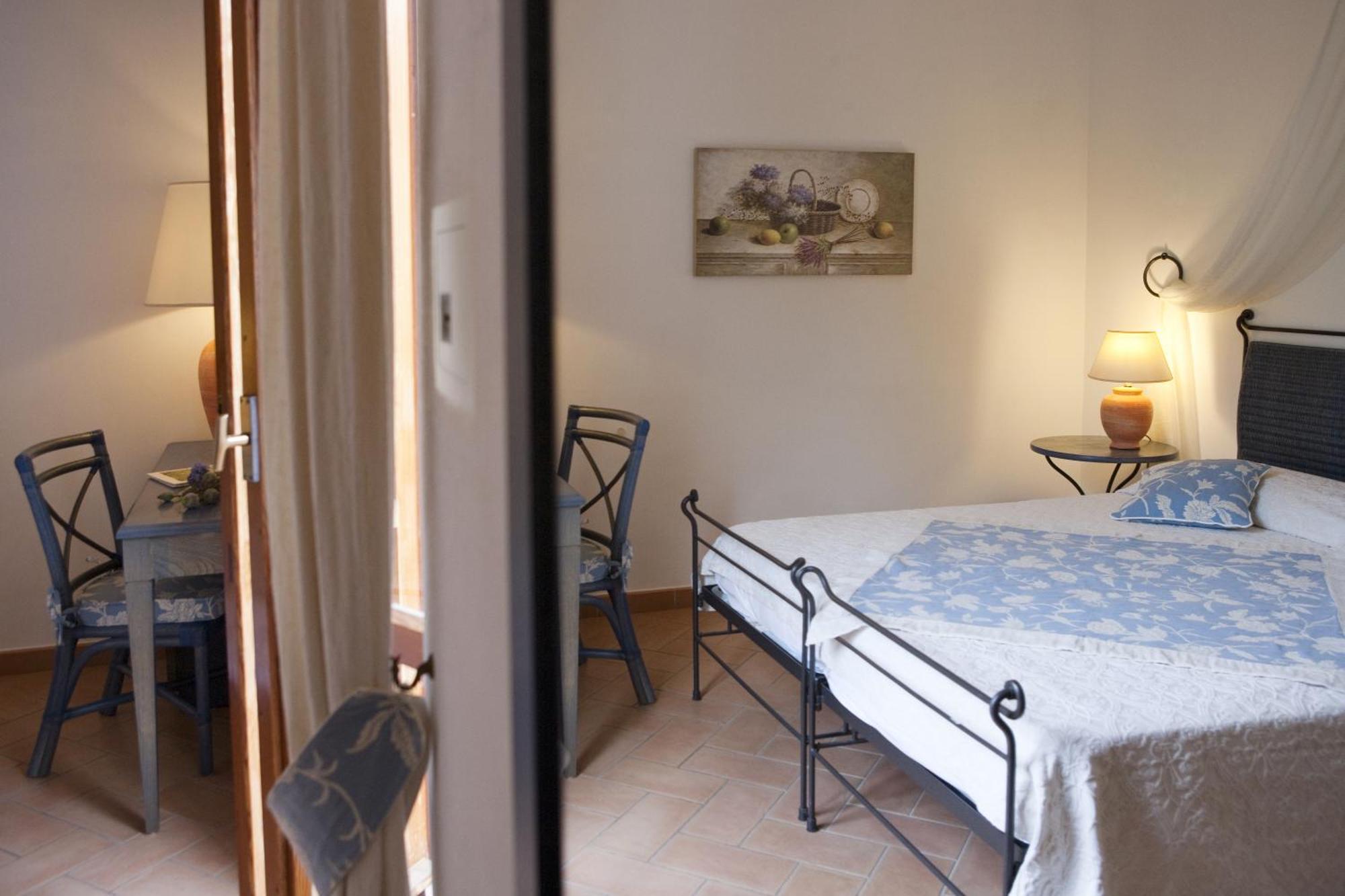 Hotel Gallo Nero SantʼAndrea 객실 사진